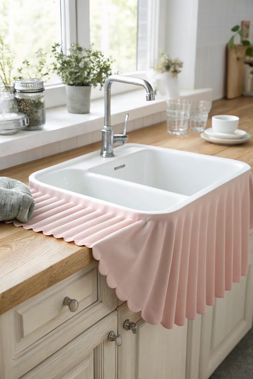 Savor the charm of simplicity: A pop of color with every use. #SiliconeWonders