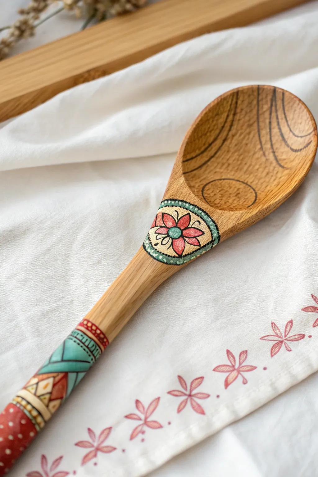 Transform everyday utensils into art with these charming ornamented timber spoons. #CraftInStyle #ScandiBoho