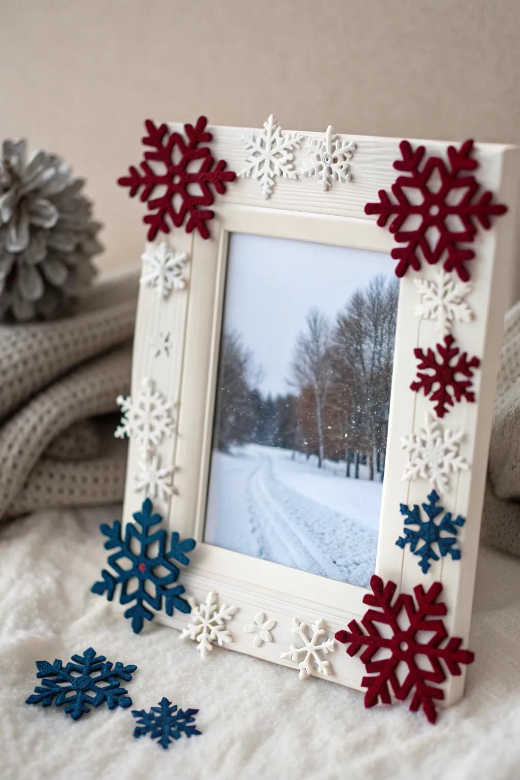Incorporate a hint of winter enchantment with a snowflake-adorned portrait surround, flawless for showcasing your favored seasonal instants.