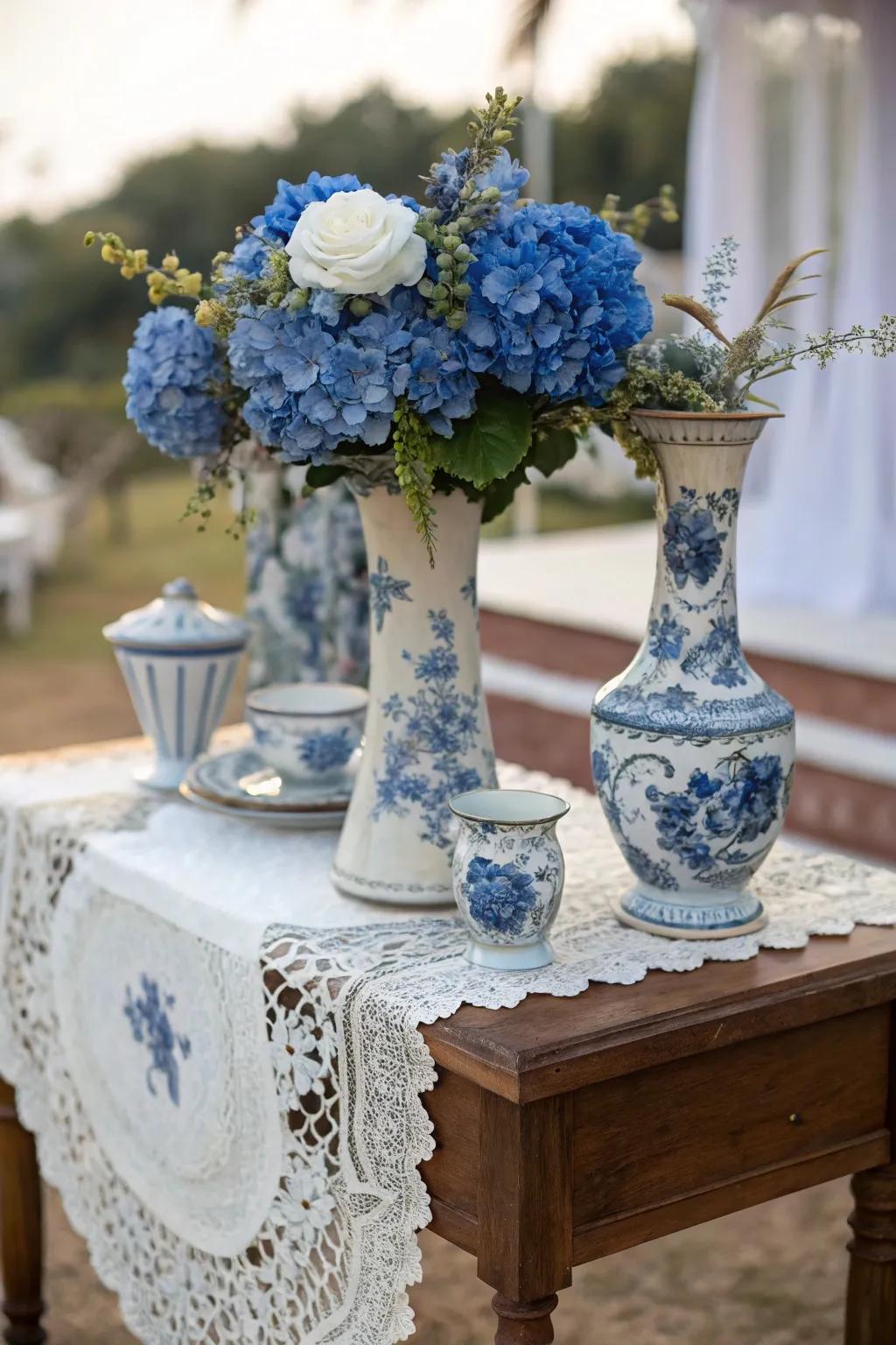 Timeless aspects combined with royal blue fashion a nostalgic and romantic centerpiece.