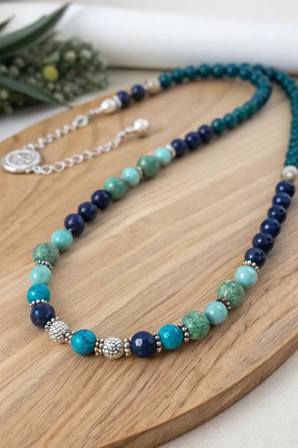 Adorn a fragment of the ocean with this stunning beaded necklace—simplicity encounters the sea in style.