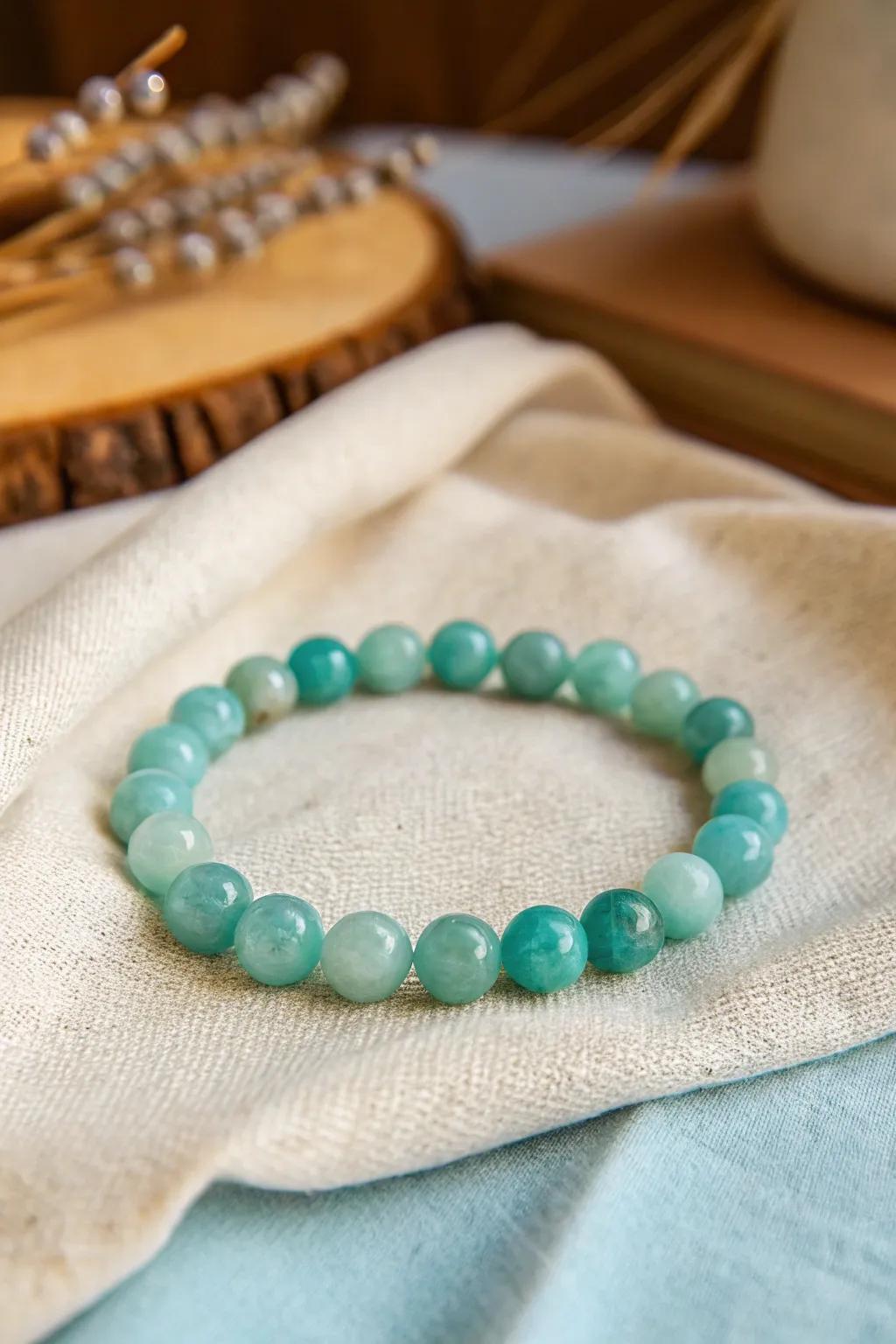 Embrace natural loveliness via the dynamic tinctures of Amazon's Stone—your ultimate burst of color.