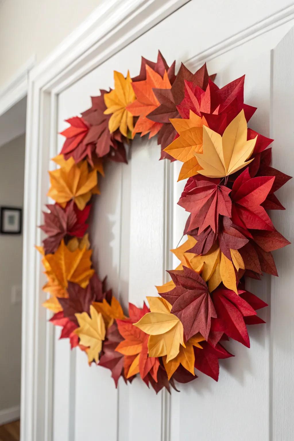 Cherish the grandeur of the period with a handcrafted paper ring—bold hues and pure elegance come together in this striking autumnal presentation.