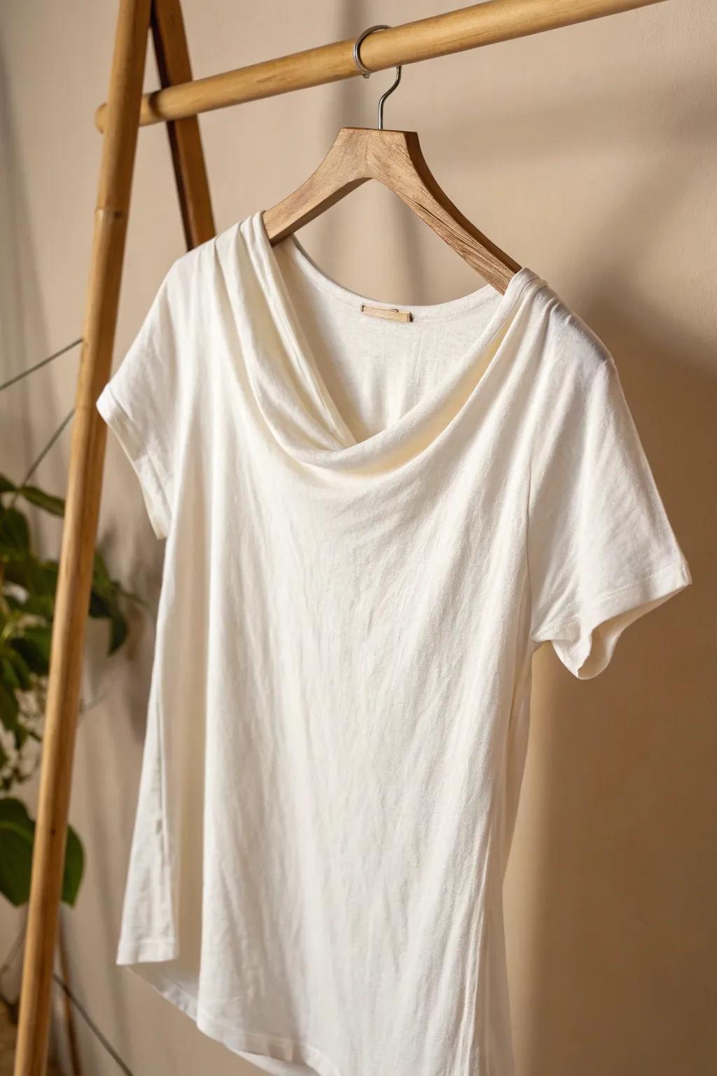 Transform simplicity into style with an asymmetrical twist.