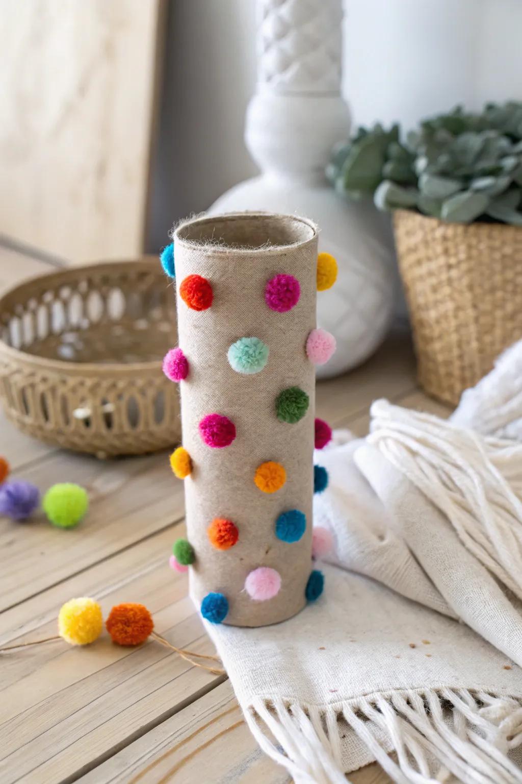 Bring joy to the New Year with this charming, handmade pom-pom popper!