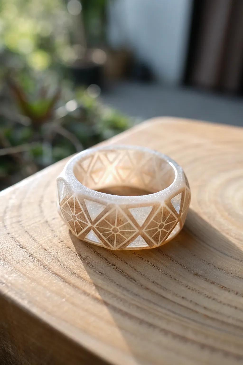 Elevate your aesthetic with symmetrical refinement: A contemporary resin ring masterpiece.