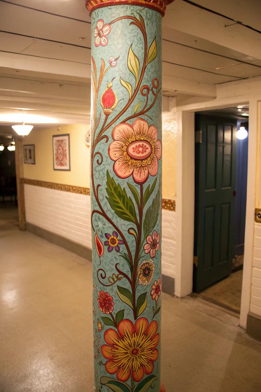 Change your space with stunning painted column art – where craftsmanship meets creativity.