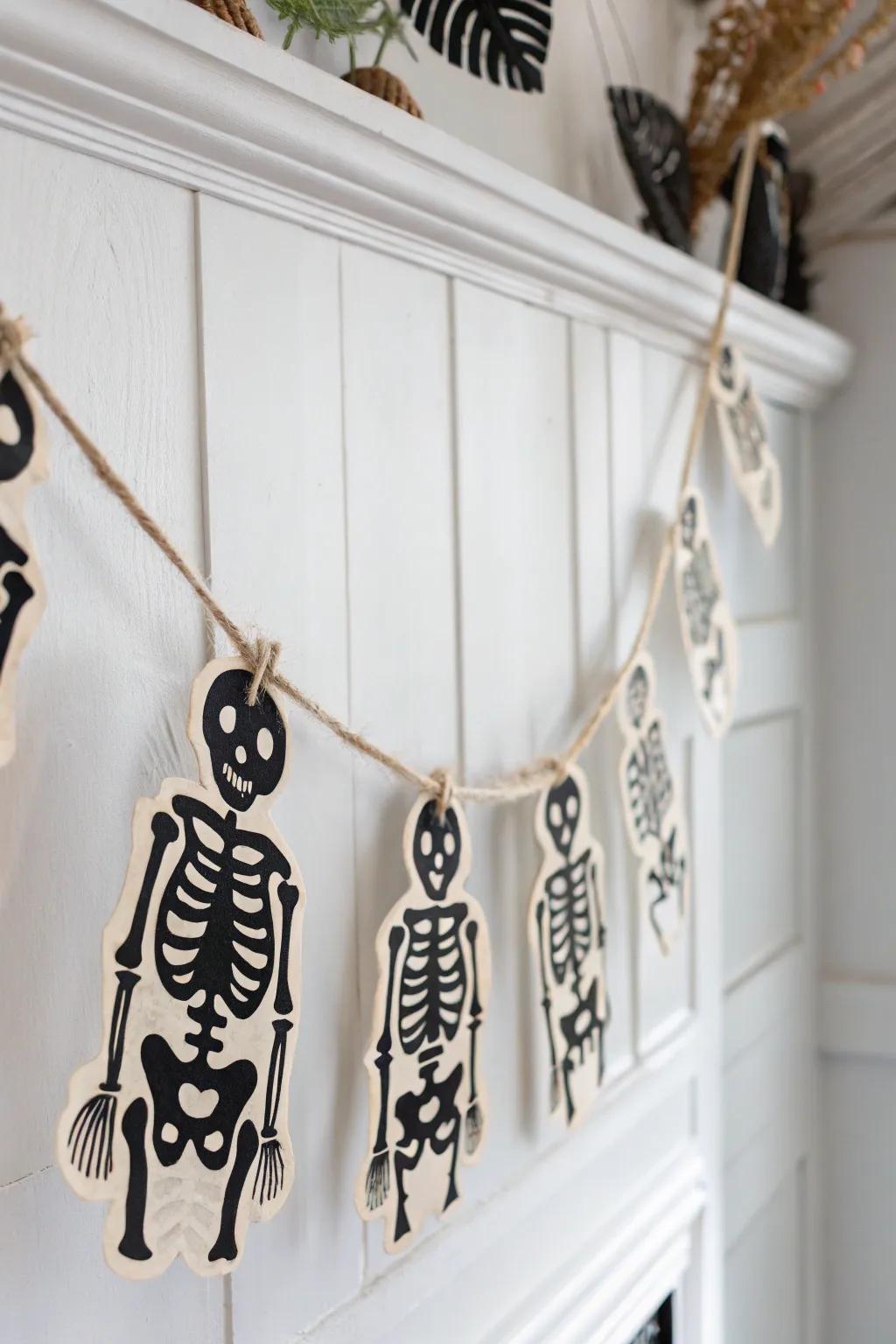Fashion your own spine-chillingly chic Skeleton Chaplet for a minimalist Halloween vibration!