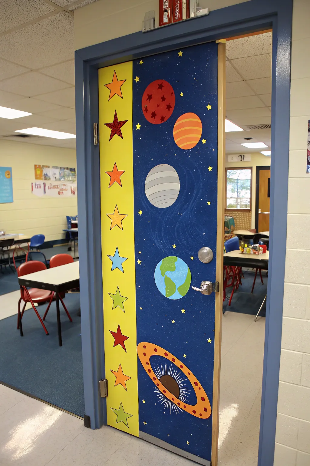 Creative Ways to Personalize Your Classroom Door