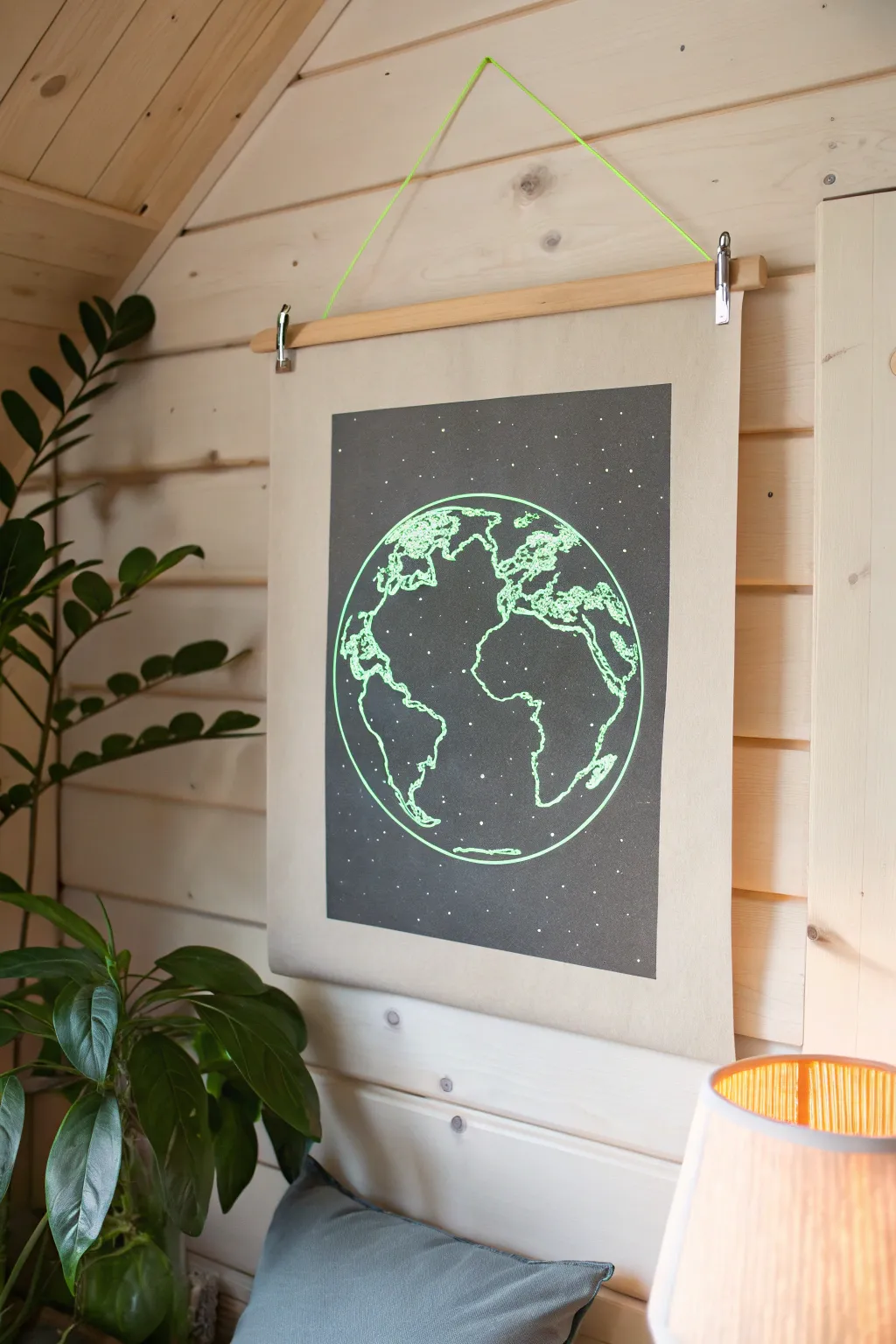 Styles and Design Tips for Planet Poster Projects